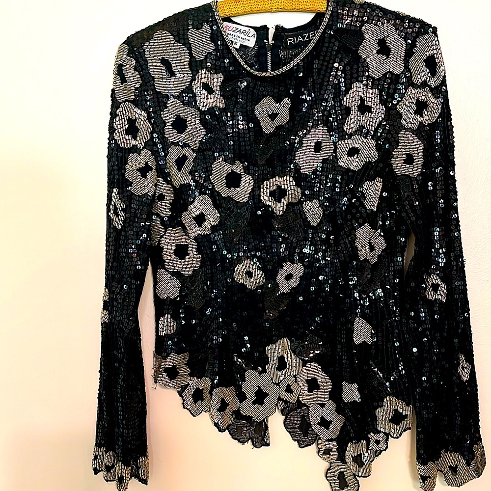 RIAZEE Vintage Top - Silk with Black/Silver  beading -Size 6